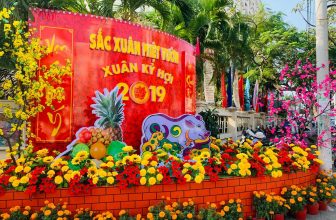 [☕️🇻🇳] Sonder – Tea & Coffee 🥤 Top1Coffee ☕️ Dù ai bận rộn mặc ai
Cũng nên ghé lại đúng không cả nhà??Khai hội chương trình “Sắc Xuân miệt vườn” (Phố Ông Đồ)Ngày 21/1, t , shares-0✔️ , likes-93❤️️ , date-2019-01-21 18:00:25🇻🇳🇻🇳🇻🇳📰🆕