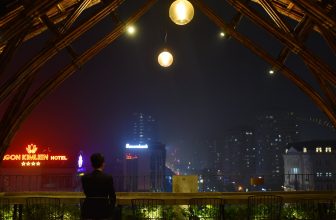 [☕️🇻🇳] Nocenco Coffee 🥤 Top1Coffee ☕️ Khi còn trẻ, ai cũng mong muốn trở thành một ai đó trong tương lai.Nhiều năm trước, khi anh còn là du học sinh, những ngày lễ  , shares-1✔️ , likes-50❤️️ , date-2020-01-23 17:05:14🇻🇳🇻🇳🇻🇳📰🆕