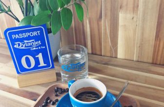 [☕️🇻🇳] DylanJet coffee – tea 🥤 Top1Coffee ☕️  Cuối năm rồi, mình đi cà phê nhé !!!Còn gì tuyệt vời hơn khi tạm gác lại bộn bề cuối năm, ngồi lại với DylanJet nhâm nhi ly  , shares-0✔️ , likes-9❤️️ , date-2020-01-19 16:09:41🇻🇳🇻🇳🇻🇳📰🆕
