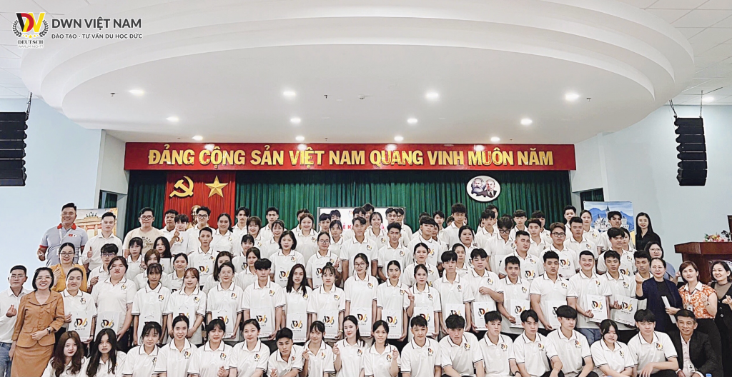 [🆕🇻🇳] ADORE DRESS – Là thế hệ thương hiệu thời trang trẻ 👕 Top1Fashion 👗  𝗥𝗢̣̂𝗡 𝗥𝗔̀𝗡𝗚 𝗟𝗘̂̃ “𝗡𝗛𝗔̣̂𝗣 𝗚𝗜𝗔” 𝗧𝗔̣𝗜 𝗔𝗗𝗢𝗥𝗘 𝗡𝗚𝗨𝗬𝗘̂̃𝗡 𝗧𝗥𝗔̃𝗜Cửa hàng mới của Adore Nguyễn Trãi đã chính thức khai trương rồi các nàng ơi!Thật khó có thể diễ , shares-9✔️ , likes-44❤️️ , date-2024-08-08 19:17:47🇻🇳🇻🇳🇻🇳📰🆕