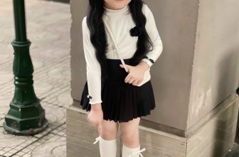 [🆕🇻🇳]  LUV MICHI – Thời trang trẻ em cao cấp 🧑‍🧒❤️️👶⭐️ Chân váy xếp ly cân mọi outfit mà giá lại siuuu hạt rẻee
Hàng chính phẩm siêu nét luôn ạSize 0:6-8kg
Size 1: 8-10kg
Size 2: 10-12kg
Size 3: 12-14kg
Size , shares-1✔️ , likes-3❤️️ , date-2024-08-29 02:14:25🇻🇳🇻🇳🇻🇳📰🆕