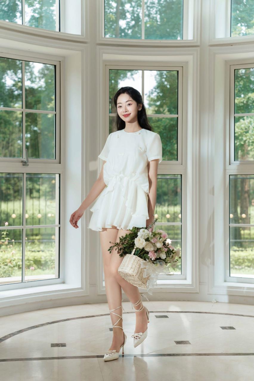 DREAMY WHISPERS COLLECTION