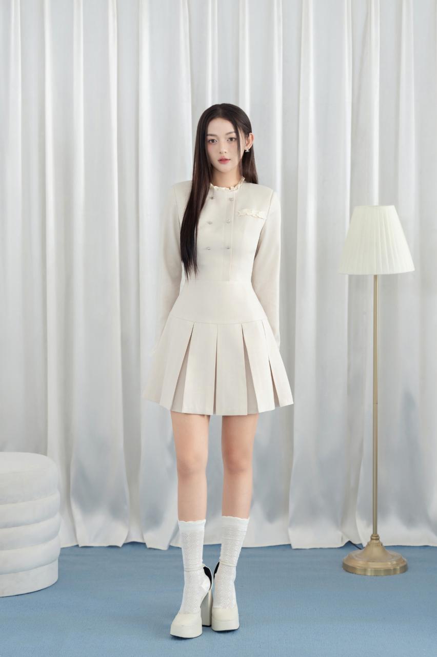 AUTUMN EMBRACE COLLECTION