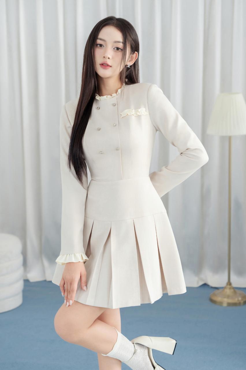 AUTUMN EMBRACE COLLECTION