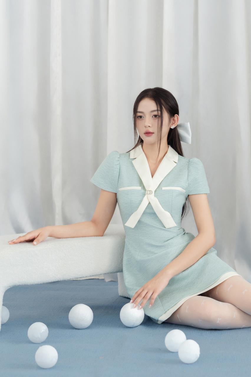 AUTUMN EMBRACE COLLECTION
