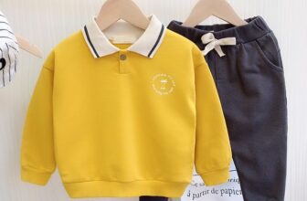 [🆕🇻🇳] Bon Bon Kids – Thời Trang Nhí 🧑‍🧒❤️️👶⭐️  Bộ nỉ Polo hàng xuất sỉ dư vài chục bộ
Hàng đầu mùa vừa rẻ vừa đẹp. Các Mom đừng đợi lạnh mới mua nhé.
Hàng giống hình, được kiểm tra hàng rồi thanh t , shares-0✔️ , likes-7❤️️ , date-2021-10-27 12:23:14🇻🇳🇻🇳🇻🇳📰🆕