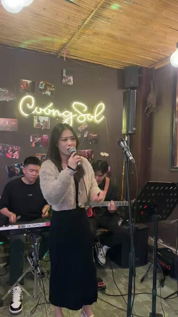 [☕️🇻🇳] Coóng Coffee Homestay  🥤 Top1Coffee ☕️ Live music- Yêu là khi…. 24.03
 , shares-0✔️ , likes-122❤️️ , date-2023-03-24 01:53:43🇻🇳🇻🇳🇻🇳📰🆕