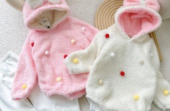 [🆕🇻🇳] Lynh’s – Chuyên quần áo sơ sinh 🧑‍🧒❤️️👶⭐️ Mã mới xinh xinh
Set gồm body lông xiuu mềm kèm quần tất
Size 3kg-10kg ạ
, shares-0✔️ , likes-3❤️️ , date-2023-10-04 16:39:31🇻🇳🇻🇳🇻🇳📰🆕