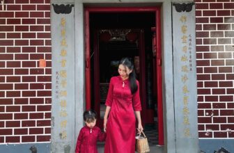 [🆕🇻🇳] HollaBaby – Thiết kế cho bé 🧑‍🧒❤️️👶⭐️ Mùa cúc hoạ mi, mùa Tết đang đến thật rồiiii
Ord nhanh đi chụp choẹt thôiii ạ đừng bỏ lỡ mùa xinh nhứttt năm này nhá mn ơiii
AD chuẩn thiết kế #100% từ fo , shares-1✔️ , likes-32❤️️ , date-2023-11-12 20:07:56🇻🇳🇻🇳🇻🇳📰🆕