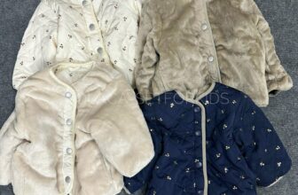 [🆕🇻🇳] Tớ là Cá – Set for Kids – Shop chuyên bán đồ bộ rời cho bé trai 0-7 tuổi 😎❤️️⭐️  Lại thêm một chiếc áo tiền triệu nhưng hàng xuất dư tại shop chỉ #295k/c.  Size 12-20kg (100-130). Áo khoác trần trám của Petit Main siêu xinh ạ. Màu xanh , shares-6✔️ , likes-42❤️️ , date-2023-12-23 22:33:38🇻🇳🇻🇳🇻🇳📰🆕