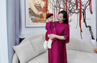 [🆕🇻🇳] Áo Dài Mẹ và Bé Kengin – Áo dài cho mẹ, cho bé, cho cả nhà mình 🧑‍🧒❤️️👶⭐️ “𝐇𝐲̉ 𝐤𝐡𝐢́ 𝐥𝐚̂𝐦 𝐦𝐨̂𝐧
𝐗𝐮𝐚̂𝐧 𝐩𝐡𝐨𝐧𝐠 𝐭𝐨̂́𝐧𝐠 𝐩𝐡𝐮̛𝐨̛́𝐜”Nhân dịp năm mới, 𝙆𝙀𝙉𝙂𝙄𝙉 xin được cảm ơn toàn thể các khách hàng tuyệt vời đã luôn yêu thương và cho 𝙆𝙀𝙉𝙂 , shares-2✔️ , likes-43❤️️ , date-2024-02-15 16:54:05🇻🇳🇻🇳🇻🇳📰🆕