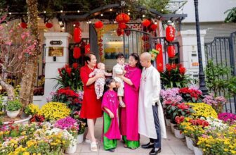 [🆕🇻🇳] Áo Dài Mẹ và Bé Kengin – Áo dài cho mẹ, cho bé, cho cả nhà mình 🧑‍🧒❤️️👶⭐️ “𝐇𝐲̉ 𝐤𝐡𝐢́ 𝐥𝐚̂𝐦 𝐦𝐨̂𝐧
𝐗𝐮𝐚̂𝐧 𝐩𝐡𝐨𝐧𝐠 𝐭𝐨̂́𝐧𝐠 𝐩𝐡𝐮̛𝐨̛́𝐜”Nhân dịp năm mới, 𝙆𝙀𝙉𝙂𝙄𝙉 xin được cảm ơn toàn thể các khách hàng tuyệt vời đã luôn yêu thương và cho 𝙆𝙀𝙉𝙂 , shares-0✔️ , likes-32❤️️ , date-2024-02-15 15:12:07🇻🇳🇻🇳🇻🇳📰🆕