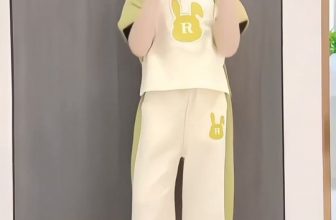 [🆕🇻🇳] Thảo Kids – Thiết Kế quần áo trẻ em cao cấp 🧑‍🧒❤️️👶⭐️ Sét bộ siêu xinh cho các bé đây ạ
Set bộ thể thao bên em chất coton hàn ,sang xịn mịn!
THIÊT KẾ NĂNG ĐỘNG _TRẺ TRUNG  cho c e đi chơi ,dạo phố vô cùng đán , shares-0✔️ , likes-0❤️️ , date-2024-04-05 00:12:09🇻🇳🇻🇳🇻🇳📰🆕