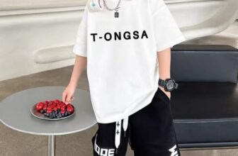 [🆕🇻🇳]  Thời trang trẻ em Sumi – Đồ trẻ em 🧑‍🧒❤️️👶⭐️ Bộ Cotton cho bé trai đẹp xịn sò luôn ạ
Chất liệu Thun Cotton Quảng Châu cao cấp – siêu bền – siêu đẹp. Loại vải đẹp nhất – dày vừa phải – cầm lên thấy xị , shares-0✔️ , likes-7❤️️ , date-2024-03-04 21:28:50🇻🇳🇻🇳🇻🇳📰🆕