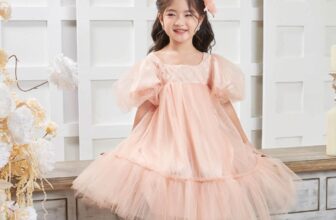 [🆕🇻🇳]  𝐕𝐈𝐕𝐈𝐃𝐑𝐄𝐒𝐒 𝐊𝐢𝐝𝐬- thương hiệu thời trang thiết kế dành cho các cô công chúa nhỏ 🧑‍🧒❤️️👶⭐️ 2, 3 con mực
Váy nhà VIVIDRESS Kids xinh cựcccc-SALE 50%Cuối tuần đẹp trời không sợ thiếu plan cùng con gái yêu vì phải bận bịu ghé store VIVIDRESS K , shares-0✔️ , likes-0❤️️ , date-2024-03-17 01:37:24🇻🇳🇻🇳🇻🇳📰🆕