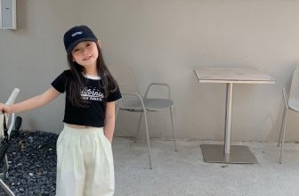 [🆕🇻🇳]  Thời trang trẻ em Sumi – Đồ trẻ em 🧑‍🧒❤️️👶⭐️ Chất siêu đẹp. Quần màu kem không phải màu trắng nha. Size từ 12kg đến khoảng 48kg.
Hàng mới về.
, shares-0✔️ , likes-13❤️️ , date-2024-03-12 01:53:42🇻🇳🇻🇳🇻🇳📰🆕