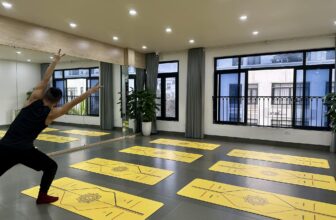 [🆕🇻🇳] Đạt Anh Yoga Flow 🧘 Top1Yoga 🧘 Em giáo “siêu thảm” = Tập siêu tốn thảm đến nỗi bị bà xã “bóc phốt”
Buổi sáng năng lượng nha cả nhà ơi!
#flowcungdatanh #datanhyoga #weup_yoga #yoga_flo , shares-0✔️ , likes-146❤️️ , date-2024-03-14 11:00:25🇻🇳🇻🇳🇻🇳📰🆕