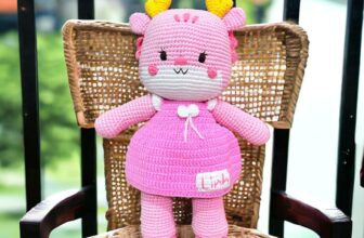 [🧸️🇻🇳]Alex House – Cửa hàng quà tặng – Người bạn tuổi thơ dễ thương cho bé yêu từ 0-3 tuổi 🎈Top1Toys🧸️   Bật mí cách nhà Alex tự làm ra một bạn gấu bông len an toàn cho bé chơiMất hơn 10 tiếng liên tục để handmade ra 1 bạn gấu (có khi lâu hơn). Nhưng đừng l , shares-22✔️ , likes-335❤️️ , date-2024-03-11 00:38:35🇻🇳🇻🇳🇻🇳📰🆕