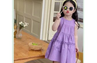 [🆕🇻🇳] Quần áo bé gái – Shop đầm bé gái từ 1 tuổi đến 10 tuổi 🧑‍🧒❤️️👶⭐️  150k/cái   (Hàng sẵn)
Hot lắm nè các chị ơiii, em về mẫu váy đũi cho bé, có 2 màu xinh xỉu luôn ạ  2 màu : xanh, tím Bảng size:  Size 100: 9-12kg
Size 1 , shares-0✔️ , likes-1❤️️ , date-2024-04-25 15:41:26🇻🇳🇻🇳🇻🇳📰🆕