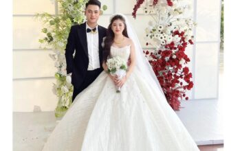 [🆕🇻🇳] Lê Tâm Wedding Quảng Bình 🤵🏻 Top1Wedding 👰🏻  𝐋𝐄𝐓𝐀𝐌 𝐒𝐓𝐔𝐃𝐈𝐎 𝟐𝟎𝟐𝟒
– Không ngừng thay đổi và cập nhật các xu hướng mới nhất của ngành cưới để giới thiệu tới quý khách hàng Cùng chờ những điều sắp từ #LET , shares-0✔️ , likes-3❤️️ , date-2024-05-03 14:06:24🇻🇳🇻🇳🇻🇳📰🆕