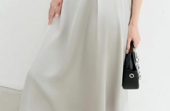 [🆕🇻🇳] CALEB 👕 Top1Fashion 👗  𝐂𝐚𝐥𝐞𝐲 𝐒𝐤𝐢𝐫𝐭 phiên bản màu xám bạc & 𝐕𝐢𝐯𝐢 𝐓𝐨𝐩 màu kem là kết hợp hoàn hảo giữa sự tối giản, thoải mái và thời thượng.
Chất liệu mát mịn nhẹ tênh và tone màu , shares-0✔️ , likes-2❤️️ , date-2024-06-18 16:15:48🇻🇳🇻🇳🇻🇳📰🆕