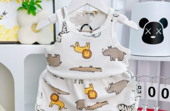 [🆕🇻🇳]  TiNa Kids là cửa hàng quần áo trẻ em cao cấp 😎❤️️⭐️  Ba lỗ vẫn chưa bao giờ hết hot           #56k_bộ   #56k_bộ  #56k_bộ #5_bộ_279k_freeship_toanquoc #Size_cho_bé_từ_10kg_đến_24kg  Lên lô ba lỗ bảng màu mới  , shares-0✔️ , likes-7❤️️ , date-2024-06-16 13:33:54🇻🇳🇻🇳🇻🇳📰🆕