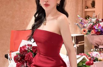 [🆕🇻🇳] LANE JT – Đấu trường sắc đẹp trong nước và quốc tế 👕 Top1Fashion 👗  𝐁𝐄𝐋𝐋𝐎𝐍𝐀 𝐓𝐮𝐛𝐞 𝐃𝐫𝐞𝐬𝐬
Thiết kế tối giản, ôm sát tôn lên những đường cong một cách tinh tế, mang đến cho Ms. Giáng Minh nét đẹp nữ tính và quyến rũ.——— , shares-12✔️ , likes-151❤️️ , date-2024-06-21 01:34:08🇻🇳🇻🇳🇻🇳📰🆕