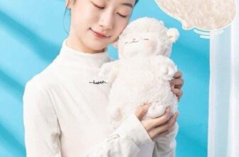 [🆕🇻🇳]  Voi Béo Store – Quần áo trẻ em xuất khẩu, xuất dư, hàng thiết kế cho bé 🧑‍🧒❤️️👶⭐️ CỪU NHỒI BÔNG ĐÁNG IU MINISO
Cưng quá ạ. Có thể làm thú cưng ôm đi ngủ hay đi chơi, làm quà tặng, hay xoa dịu cho bé dễ đi vào giấc ngủ
KT: 24*13*7
Chỉ , shares-0✔️ , likes-4❤️️ , date-2024-06-28 13:56:17🇻🇳🇻🇳🇻🇳📰🆕