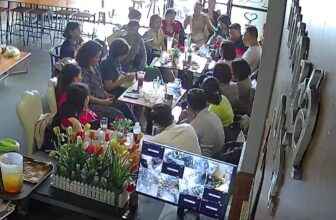 [☕️🇻🇳] Aurora Coffe Cần Thơ 🥤 Top1Coffee ☕️  Cuối tuần vui vẻ
Bạn muốn không gian yên tỉnh hẹn bạn bè tâm sự cuối tuần hãy đến Aurora đi nào, không gian thoáng mát,
Aur , shares-2✔️ , likes-2❤️️ , date-2024-07-06 12:59:47🇻🇳🇻🇳🇻🇳📰🆕