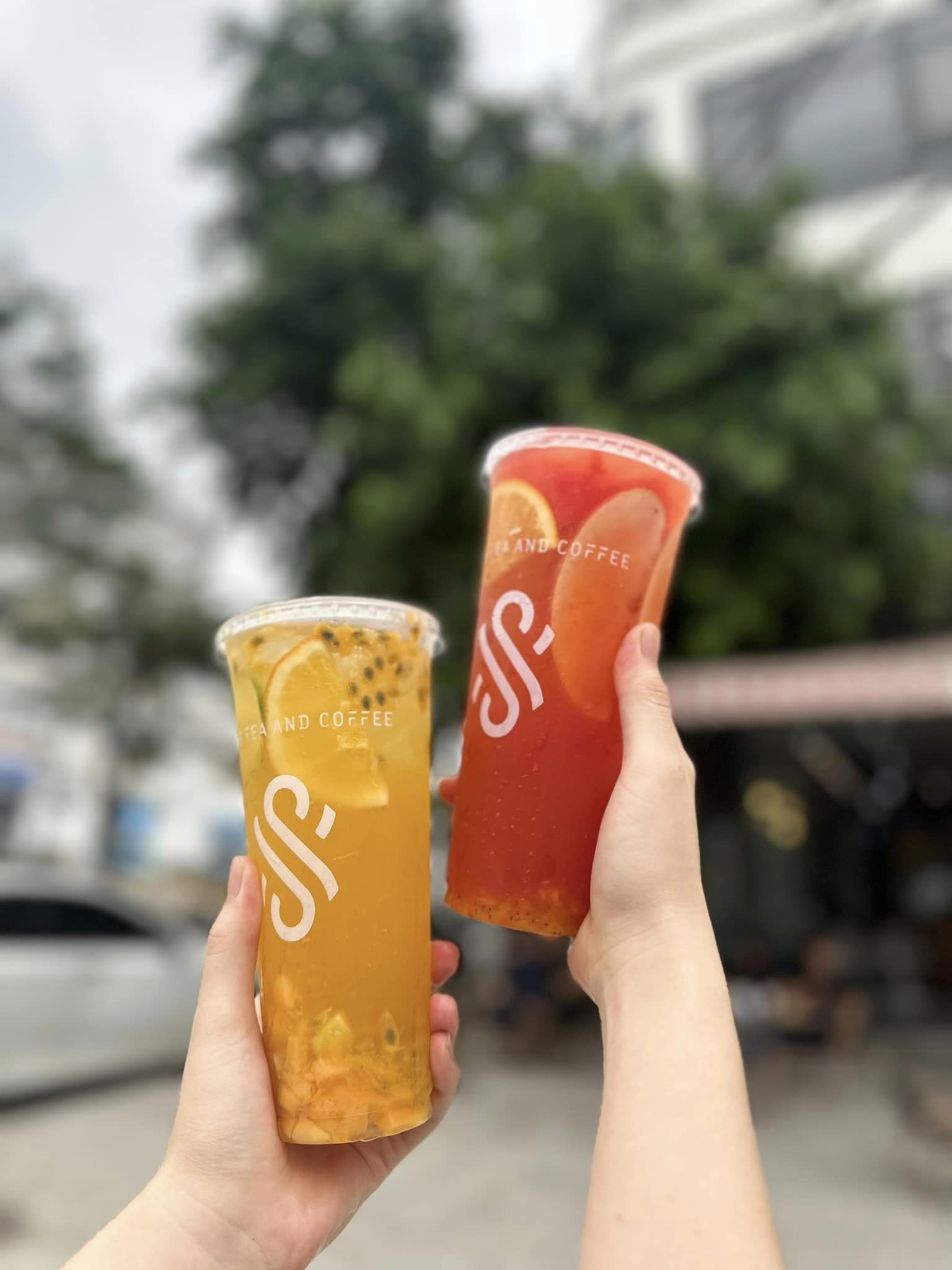 [☕️🇻🇳] Tea and Coffee 1995s Việt Trì 🥤 Top1Coffee ☕️ ở đây tụi mình có trà nhiệt đới, tràn đầy hương vị thanh mát của nhiều loại trái cây chữa lành cho mấy ngày hè oi bức.1995S Te , shares-1✔️ , likes-14❤️️ , date-2024-07-08 18:54:17🇻🇳🇻🇳🇻🇳📰🆕