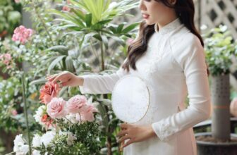 [🆕🇻🇳] Thời trang cưới Minzy Bridal 🤵🏻 Top1Wedding 👰🏻  𝐔̛𝐨̛́𝐜 𝐦𝐨̛ 𝐧𝐠𝐚̀𝐲 𝐡𝐨̂𝐦 𝐪𝐮𝐚 𝐜𝐮̉𝐚 𝐚𝐧𝐡 đ𝐨́ 𝐥𝐚̀ 𝐜𝐡𝐢𝐧𝐡 𝐩𝐡𝐮̣𝐜 đ𝐮̛𝐨̛̣𝐜 𝐭𝐫𝐚́𝐢 𝐭𝐢𝐦 𝐞𝐦, 𝐜𝐨̀𝐧 𝐮̛𝐨̛́𝐜 𝐦𝐨̛ 𝐛𝐚̂𝐲 𝐠𝐢𝐨̛̀ 𝐜𝐮̉𝐚 𝐚𝐧𝐡 𝐜𝐡𝐢́𝐧𝐡 𝐥𝐚̀ 𝐜𝐮̛𝐨̛́𝐢 𝐞𝐦 𝐯𝐞̂̀ 𝐥𝐚̀𝐦 𝐯𝐨̛̣Xem  , shares-0✔️ , likes-1❤️️ , date-2024-07-12 15:38:59🇻🇳🇻🇳🇻🇳📰🆕