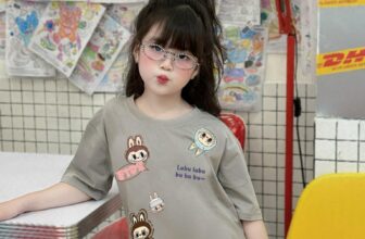 [🆕🇻🇳] Sukem House – Đồ trẻ em cao cấp – Chuyên sỉ, lẻ đồ trẻ em cao cấp 🧑‍🧒❤️️👶⭐️ Siêu phẩm ngày đầu tuần. Cái màu mê thật sự lun ạ
Labubu có mẫu diện màu xám khói xinh xỉu, cả nhà mặc đồng phục hết ý   Áo bé sz 80-160
Áo bố mẹ sz M, , shares-0✔️ , likes-3❤️️ , date-2024-07-15 15:49:58🇻🇳🇻🇳🇻🇳📰🆕