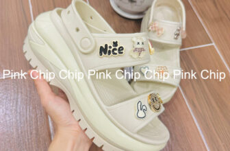 [🆕🇻🇳]  Chip Chip Pink-Chuyên sỉ và lẻ các loại “cờ rốc” và Jibbitz/ Sticker! 🧑‍🧒❤️️👶⭐️ 𝐻𝑜𝑎 𝑡𝑟𝑜𝑛𝑔 𝑙𝑎̀𝑛𝑔 ℎ𝑎̣̂𝑢 𝑐ℎ𝑖́𝑛ℎ 𝑙𝑎̀ 𝑒̉𝑚 𝑎̂́𝑦, 𝑡ℎ𝑖𝑒̂́𝑡 𝑘𝑒̂́ 𝑐𝑢̛̣𝑐 𝑘𝑦̀ 𝑐𝑢̛̣𝑐 𝑘𝑦̀ 𝑠𝑎𝑛𝑔 𝑡𝑟𝑜̣𝑛𝑔, 𝑥𝑖𝑛ℎ 𝑥𝑎̆́𝑛, 𝑘𝑒̀𝑚 𝑐ℎ𝑎𝑟𝑚 𝑡ℎ𝑖̀ 𝑘𝑜 𝑐𝑎̂̀𝑛 𝑛𝑢̛𝑜̛́𝑐 𝑐ℎ𝑎̂́𝑚 𝑐𝑢̃𝑛𝑔 𝑠𝑖𝑒̂𝑢 đ𝑖 , shares-0✔️ , likes-4❤️️ , date-2024-07-27 19:30:45🇻🇳🇻🇳🇻🇳📰🆕