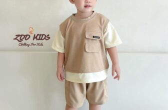 [🆕🇻🇳] ZOO KIDS 🧑‍🧒❤️️👶⭐️  Outfit phối màu nắp túi cá tính sành điệu
Chất liệu: cotton tổ ong có lỗ thoáng khí thoáng mát thoải mái
Nổi bật, ấn tượng với style phối màu sành đ , shares-0✔️ , likes-2❤️️ , date-2024-08-03 22:40:14🇻🇳🇻🇳🇻🇳📰🆕