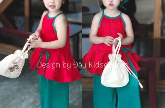 [🆕🇻🇳]  Đậu – Kids & Mom – thời trang thiết kế mẹ và bé 🧑‍🧒❤️️👶⭐️ Ngả nghiêng cho đời ngẩn ngơ
Ngả nghiêng nét đẹp Nàng Thơ  Set áo yếm lụa gấm cùng quần lụa ngọc trai, tặng kèm khăn cho bé gái
Size 8-25kg  FROM ĐẬU WI , shares-5✔️ , likes-73❤️️ , date-2024-08-04 14:10:35🇻🇳🇻🇳🇻🇳📰🆕