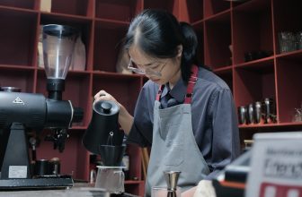 [☕️🇻🇳] ACID8 Specialty Coffee 🥤 Top1Coffee ☕️ Muốn hiểu được sự cố gắng của Huệ, không thể chỉ thông qua lời nói mà cần quan sát, bởi bạn luôn khiêm tốn và có phần rụt rè. Hu , shares-0✔️ , likes-45❤️️ , date-2024-08-04 01:30:12🇻🇳🇻🇳🇻🇳📰🆕