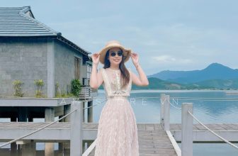 [🆕🇻🇳] Amy Store – nhãn hiệu thời trang thiết kế cao cấp, trẻ trung, hiện đại, nữ tính và thanh lịch 👕 Top1Fashion 👗   𝐒𝐮𝐦𝐦𝐞𝐫 𝐆𝐫𝐚𝐜𝐞: 𝐀𝐌𝐘’𝐬 𝐌𝐮𝐬𝐞
Mang trong mình năng lượng tích cực và sự yêu đời, chiếc đầm trở thành biểu tượng cho vẻ đẹp rạng rỡ và duyên dáng của mỗi cô gá , shares-0✔️ , likes-601❤️️ , date-2024-09-04 14:00:35🇻🇳🇻🇳🇻🇳📰🆕