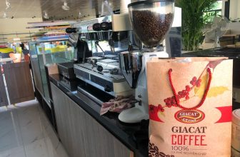 [☕️🇻🇳] Gia Cát Coffee – Cung cấp cây cảnh, nhận sét up cây cảnh cho quán cafe 🥤 Top1Coffee ☕️  Gia Cát Coffee xin cảm ơn Căn tin trường Đại học kinh tế Huế đã tin tưởng và lựa chọn Gia Cát là đơn vị cung cấp hạt cà phê
— , shares-2✔️ , likes-13❤️️ , date-2024-08-09 18:49:50🇻🇳🇻🇳🇻🇳📰🆕