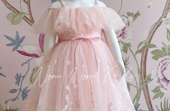 [🆕🇻🇳] Nom Nom Kids – Váy công chúa thiết kế cho bé yêu 🧑‍🧒❤️️👶⭐️ Mẫu mới với tông hồng ngọt xỉu luôn ạ, phom dài, chất liệu siêu mềm mịn, em chỉ có vài chiếc thui các mẹ nhanh tay inbox cho shop nha  Size 1-2-3-4-5
Giá  , shares-0✔️ , likes-5❤️️ , date-2024-08-15 17:59:00🇻🇳🇻🇳🇻🇳📰🆕