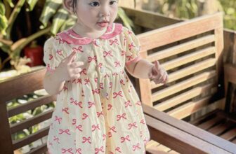 [🆕🇻🇳]  BB design – Chuyên đồ thiết kế dành cho mẹ và công chúa nhỏ 🧑‍🧒❤️️👶⭐️ Nhà em tiếp tục lên thêm mẫu xinh cho bé đi học nhé.
Nơ BB:  #180kChất liệu: thô cotton
Set gồm: váy + chip(sz4,5,6 quần)Bảng size tham khảo:
𝕊𝕚𝕫𝕖 𝕓𝕖́ , shares-4✔️ , likes-21❤️️ , date-2024-08-16 00:02:35🇻🇳🇻🇳🇻🇳📰🆕