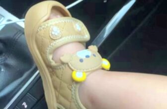 [🆕🇻🇳] Piza Mama & Kid – Chuyên giày dép – phụ kiện cần thiết cho bé 🧑‍🧒❤️️👶⭐️ Chiếc sandal gấu tập đi siêu mềm nhẹ cho bé
Full size từ 6 tháng tới 3 tuổi ạ
, shares-3✔️ , likes-183❤️️ , date-2024-08-21 16:16:37🇻🇳🇻🇳🇻🇳📰🆕