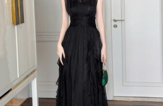 [🆕🇻🇳] COCOMAY – Design Store – Thương hiệu Thời trang – Công sở, Sự kiện 👕 Top1Fashion 👗   Giới thiệu đầm đen dành cho quý cô Thanh lịch
—- 𝐊𝐢𝐭𝐚 𝐃𝐫𝐞𝐬𝐬 | Đầm đen dự tiệc —
Lợi ích nổi bật:
1. Tôn dáng: Màu đen có khả năng che khuyết điểm và , shares-12✔️ , likes-621❤️️ , date-2024-08-22 19:09:15🇻🇳🇻🇳🇻🇳📰🆕