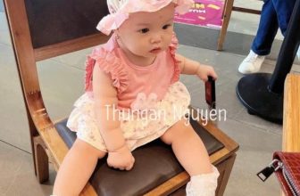 [🆕🇻🇳] Góc nhỏ của Ngân – Đồ bộ mặc nhà cho bé 🧑‍🧒❤️️👶⭐️  Chỉ 99k/bộ xinh yêu ạaa
Mẹ nhắn N chốt đơn luôn nhaaaa Áo chất tăm lạnh, đính kèm thỏ bông xinh xắn, chân váy liền quần chip tiện lợi cho bé đống bỉm ạ
, shares-0✔️ , likes-5❤️️ , date-2024-08-21 17:01:15🇻🇳🇻🇳🇻🇳📰🆕