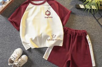 [🆕🇻🇳] EM BÉ HON – Được có mặt trong những khoảnh khắc lớn lên của các em bé – luôn là điều mà tiệm tự hào nhất! 🧑‍🧒❤️️👶⭐️ Nhìn đơn giản vậy thôi chớ mặc lên dễ thương muốn xĩuu  size từ 90-150 (11-40kg lận) Bố mẹ cứ inbox chốt đơn nha  Facebook: Em Bé Hon
Instagram: embehon.x , shares-0✔️ , likes-2❤️️ , date-2024-08-27 14:26:49🇻🇳🇻🇳🇻🇳📰🆕