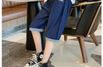 [🆕🇻🇳]  Thời trang trẻ em cao cấp- shop Yu Yu 🧑‍🧒❤️️👶⭐️ Short lửng cho các bé đi học mặc đi học thêm hay đi chơi đều đẹp
Size : 150-160cm (30-45kg)
Giá 210K sale còn 150K/quần
Số lượng chỉ có ít thôi nha các Mom , shares-2✔️ , likes-3❤️️ , date-2024-08-25 16:55:09🇻🇳🇻🇳🇻🇳📰🆕