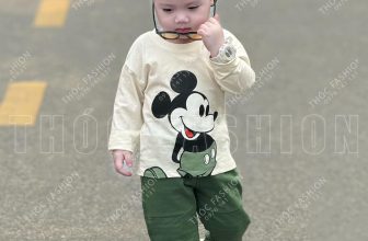 [🆕🇻🇳]  Thóc Fashion – Hàng VNXK thiết kế – REP 1:1 các hãng cho bé trai 🧑‍🧒❤️️👶⭐️  Ảnh thật KHÔNG thể thật hơn  Ông Thóc mặc cũng là hàng thật nhà em sx, khách cứ hỏi ảnh thật nữa thì em chiều đây nha
Rồi có khác nhau khum  tem mac Thó , shares-1✔️ , likes-13❤️️ , date-2024-08-22 16:32:44🇻🇳🇻🇳🇻🇳📰🆕