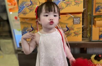 [🆕🇻🇳] La Peti BéBé – Đến La Petite BéBé để cùng con tạo nên điều kì diệu ba mẹ nhé!!! 🧑‍🧒❤️️👶⭐️ Con làm công chúa thật xinh
Còn lại ba mẹ lo nhé
Đến La Peti Bé Bé để bé được diện những bộ váy mà bé nào cũng thích mê ba mẹ ơi
~~~~~~~~~~~~~~~~~~~~~~~ , shares-2✔️ , likes-18❤️️ , date-2024-08-24 14:29:02🇻🇳🇻🇳🇻🇳📰🆕