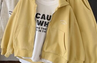 [🆕🇻🇳] Bob Kids -Clother for chilren 🧑‍🧒❤️️👶⭐️  Set 3 món siêu xinh cho bé, nhìn là mê ngay.
————————–
Chất vải nỉ kết hợp với cotton cực mềm mịn, đứng form. Co giãn tốt đảm bảo cho b , shares-0✔️ , likes-2❤️️ , date-2024-08-24 14:53:44🇻🇳🇻🇳🇻🇳📰🆕