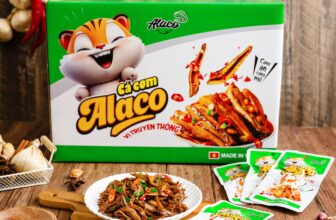 [🆕🇻🇳] Đồ ăn vặt ALACO chuyên chân gà, cánh gà, cá cơm ăn liền hot-trend của giới trẻ 🍔 Top1Food  🍜 Đừng bỏ qua món ăn vặt cá cơm ăn liền nhà ALACO
Bạn còn có thể kết hợp với cơm nóng để tạo nên một bữa chính thật đơn giản mà vẫn ngon miệngCá cơm ăn  , shares-0✔️ , likes-1❤️️ , date-2024-08-23 19:24:04🇻🇳🇻🇳🇻🇳📰🆕