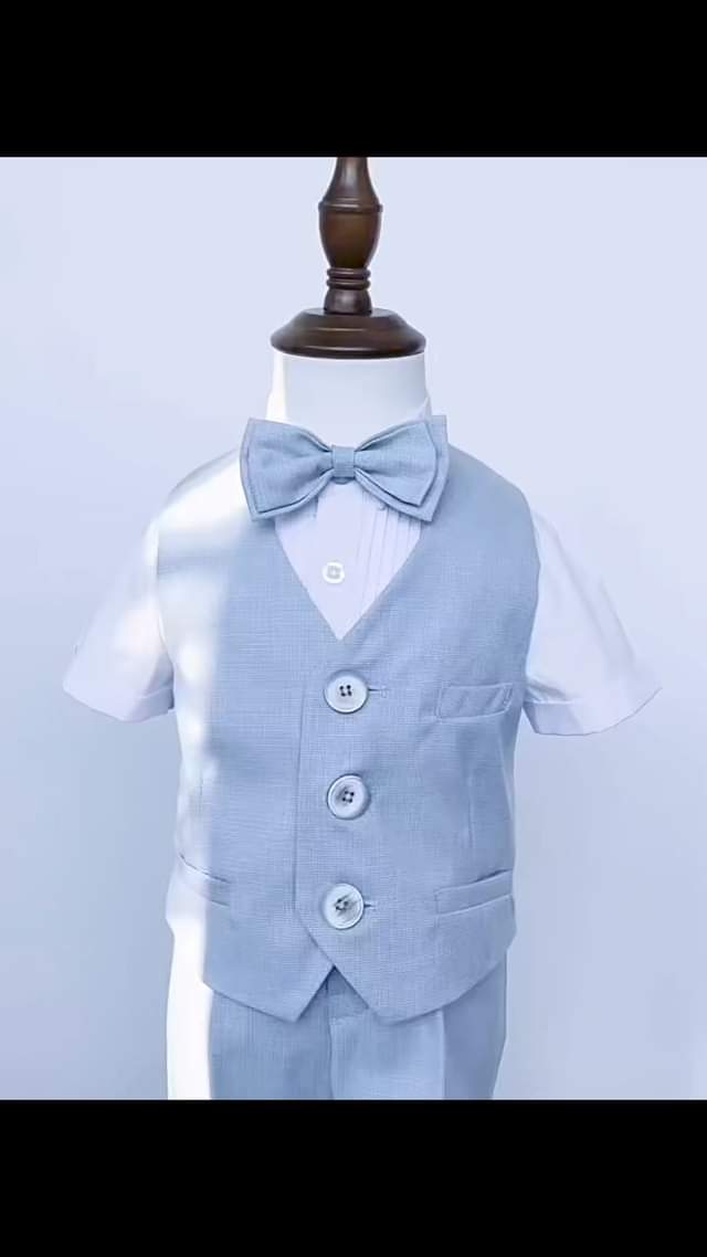 [🆕🇻🇳]  MMKID aims to bring kids the most high fashionable and high quality party design 🧑‍🧒❤️️👶⭐️ High Design for Kids Boy’s for any occasions.
 Fabric: Linen in high quality
 Color: Vest and pant in blue, shirt in white.
 Please inbox to us for more ad , shares-0✔️ , likes-0❤️️ , date-2024-08-31 16:52:25🇻🇳🇻🇳🇻🇳📰🆕